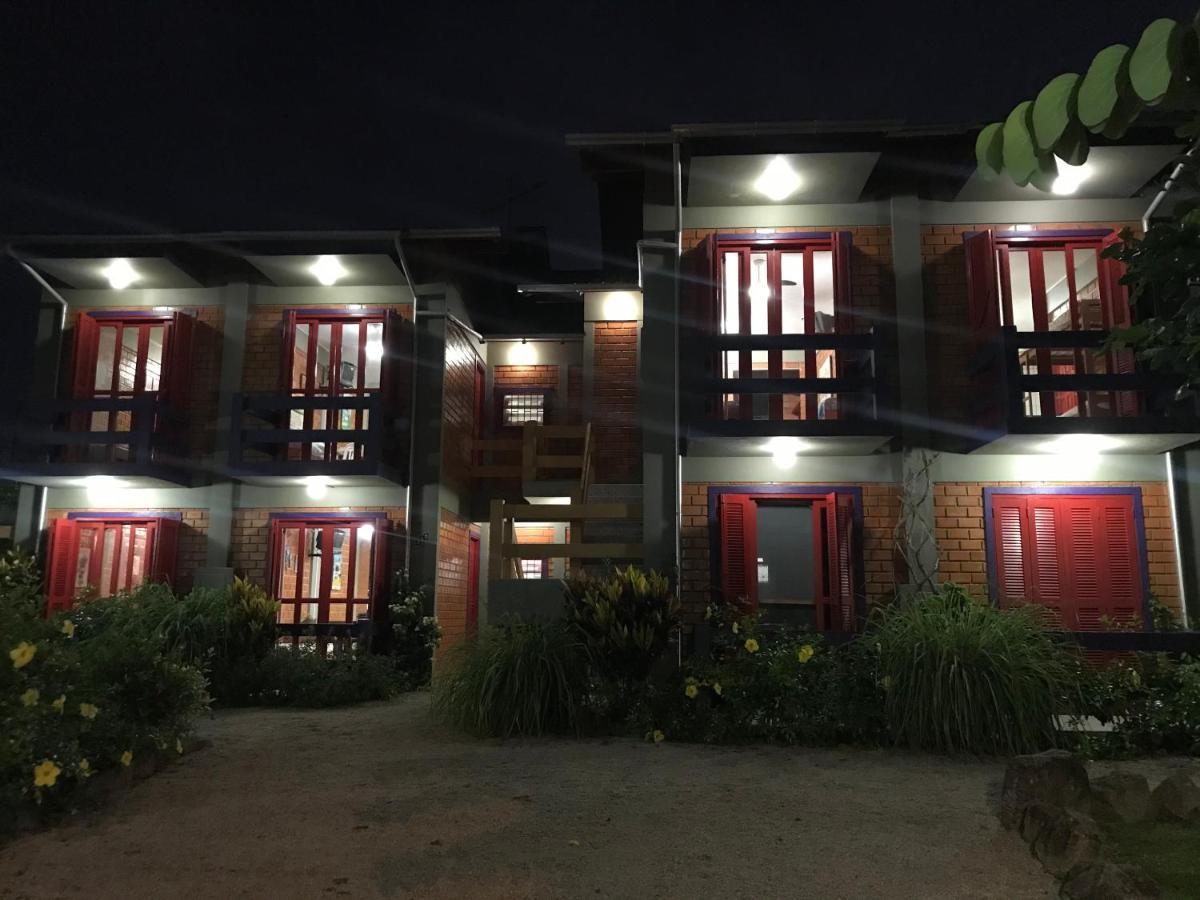 Residencial Pousada Das Araras ฟลอเรียนอโปลิส ภายนอก รูปภาพ
