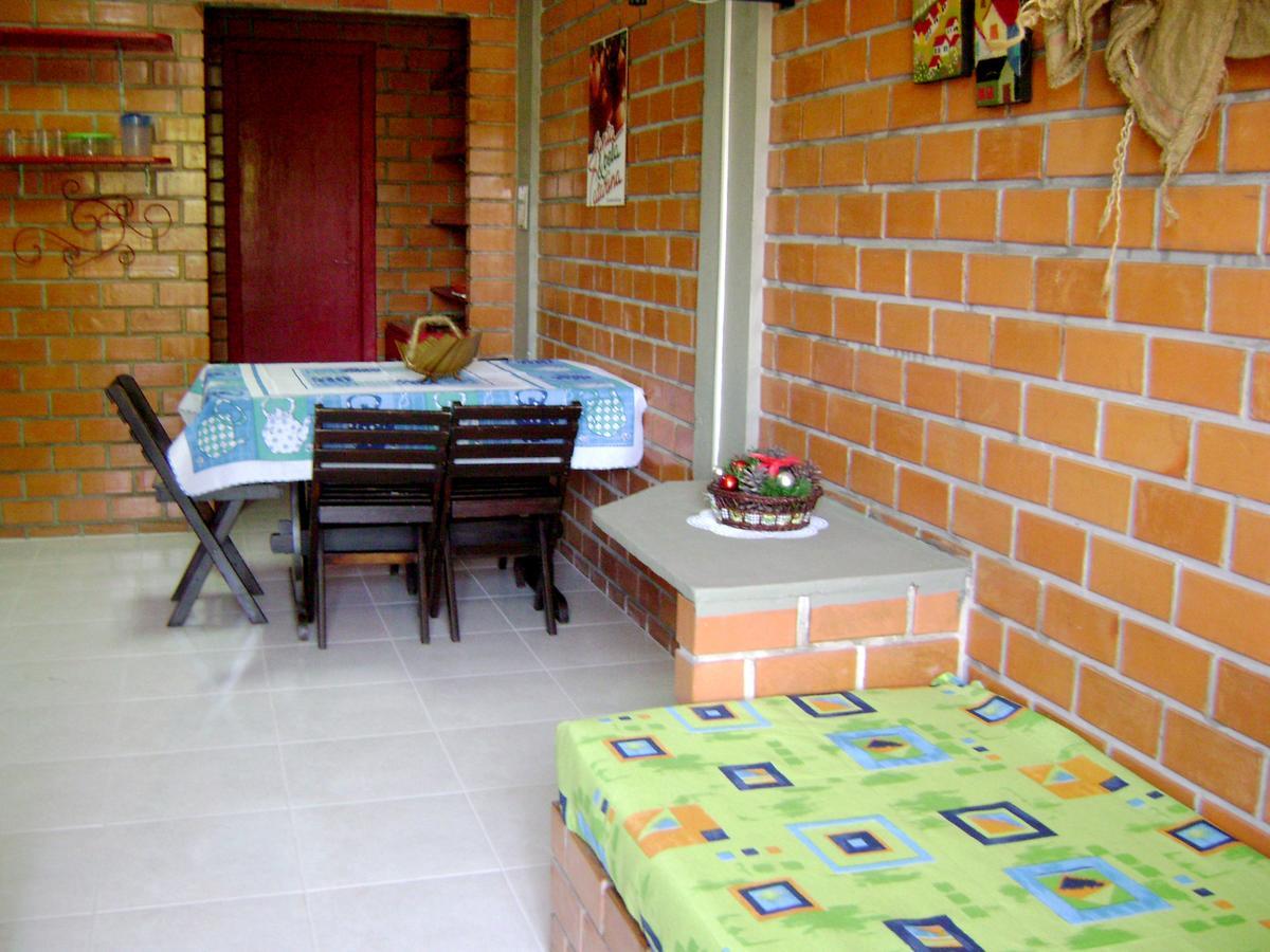 Residencial Pousada Das Araras ฟลอเรียนอโปลิส ภายนอก รูปภาพ